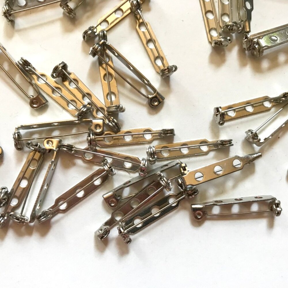 50 Pins (1") for your Crafting Needs